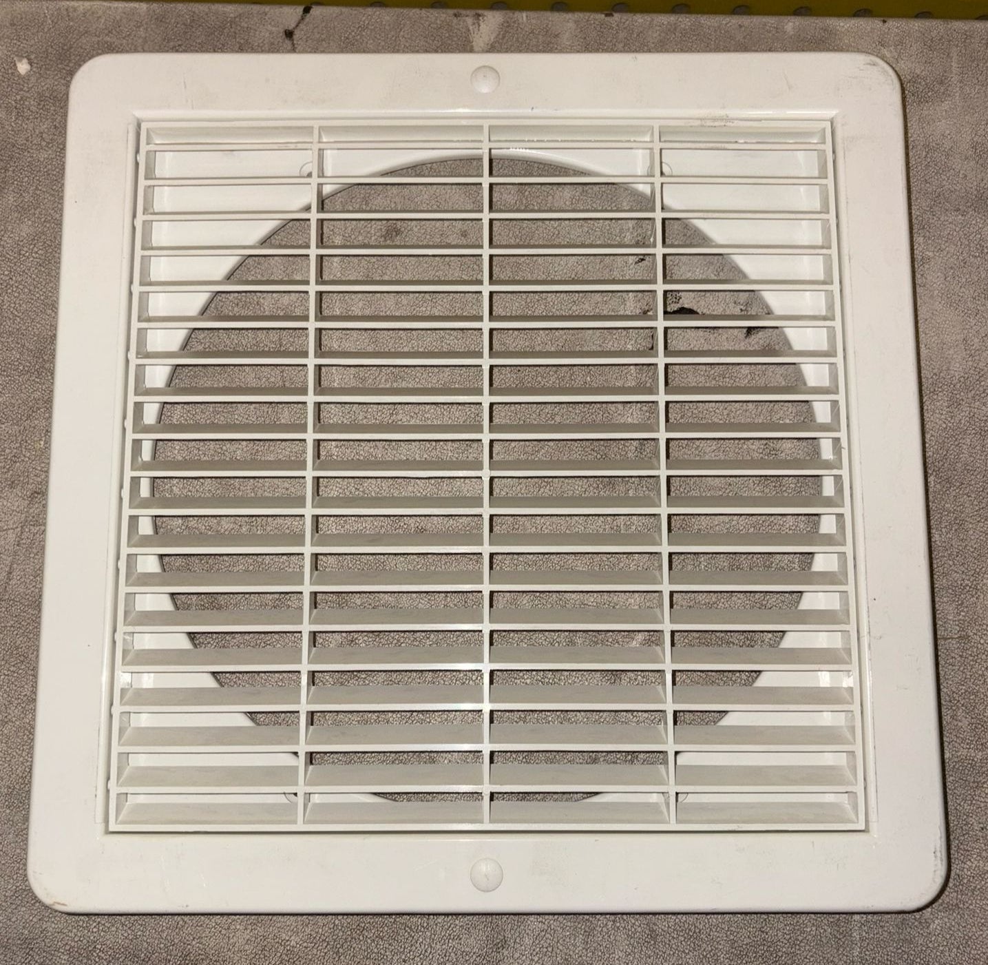 PLASTIC CIRCULAR SQUARE GRID