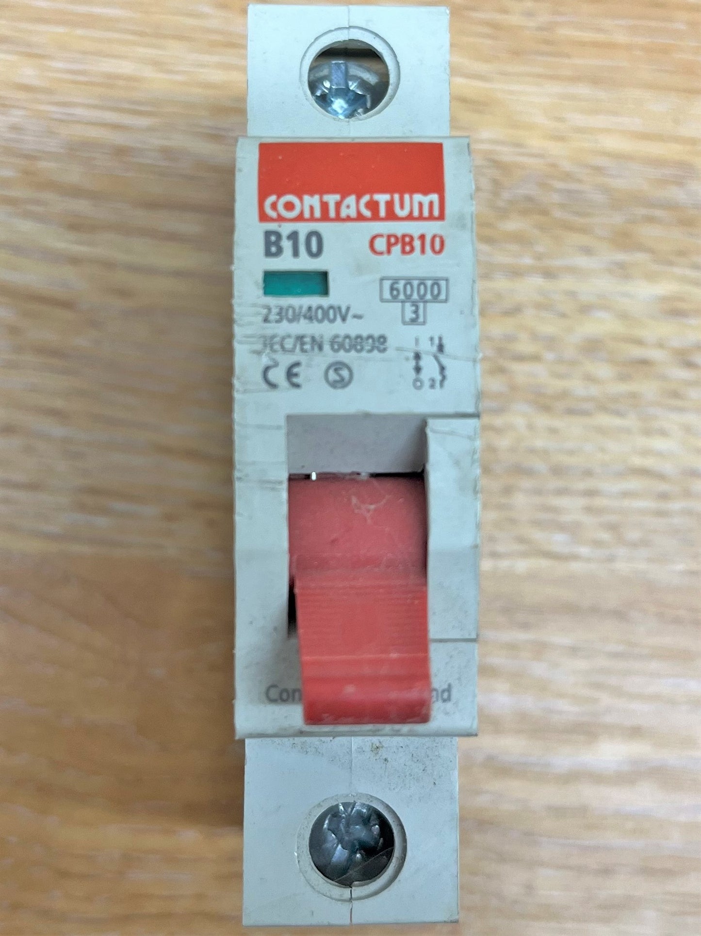 CONTACTUM CPB10 B10 230/400V IEC/EN60898 SINGLE POLE