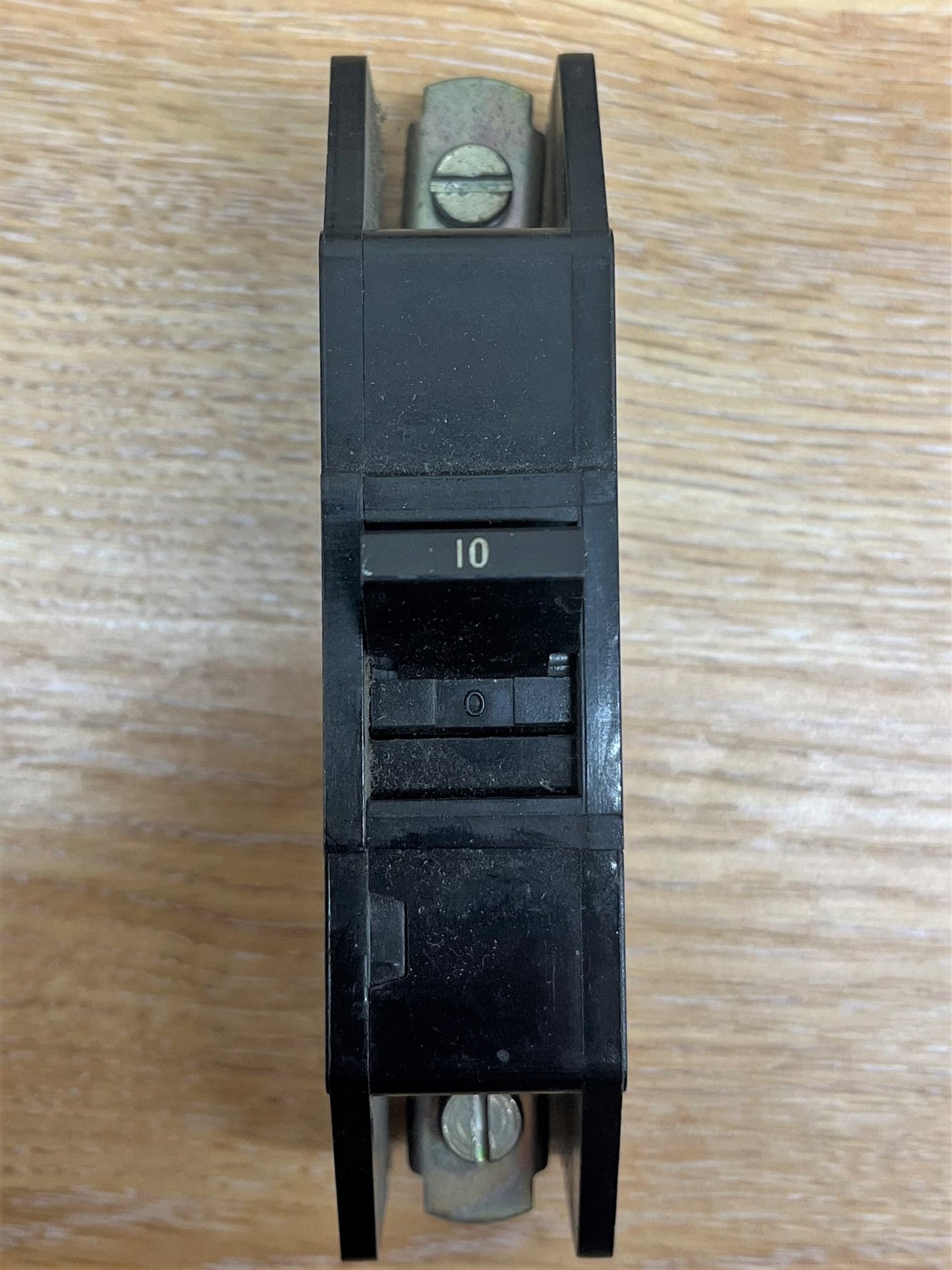 DS LOADMASTER SERIES 15 240V IPH 415V3PH M4-5 BS3871 TYPE 3 10A SINGLE POLE