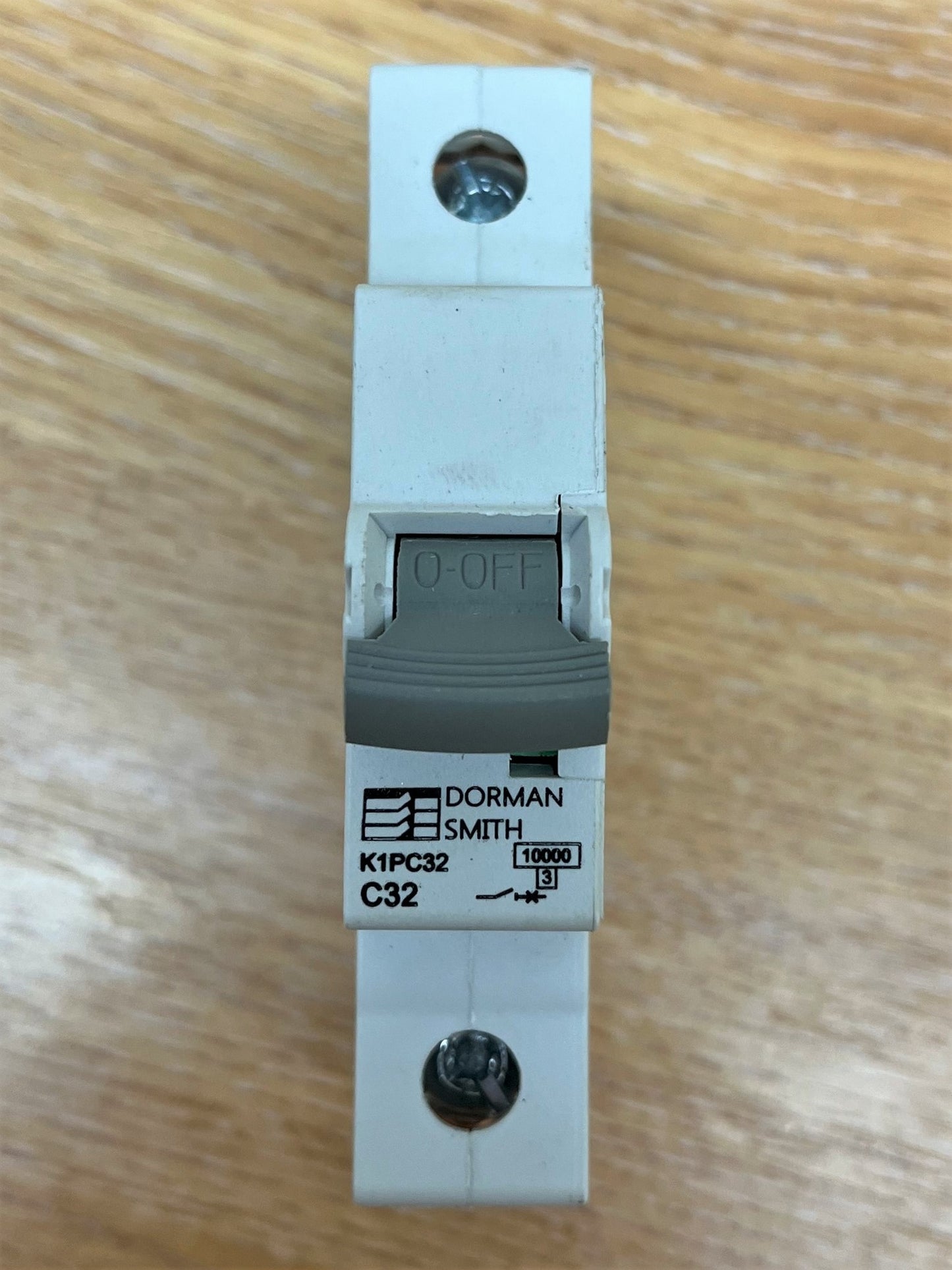 DORMAN SMITH K1PC32 10000KA/3KA C32 SINGLE POLE