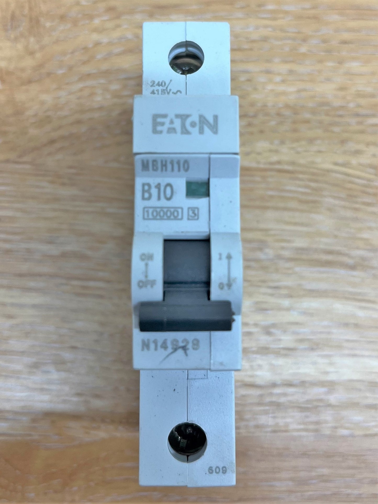 EATON MBH110 B10 SINGLE POLE