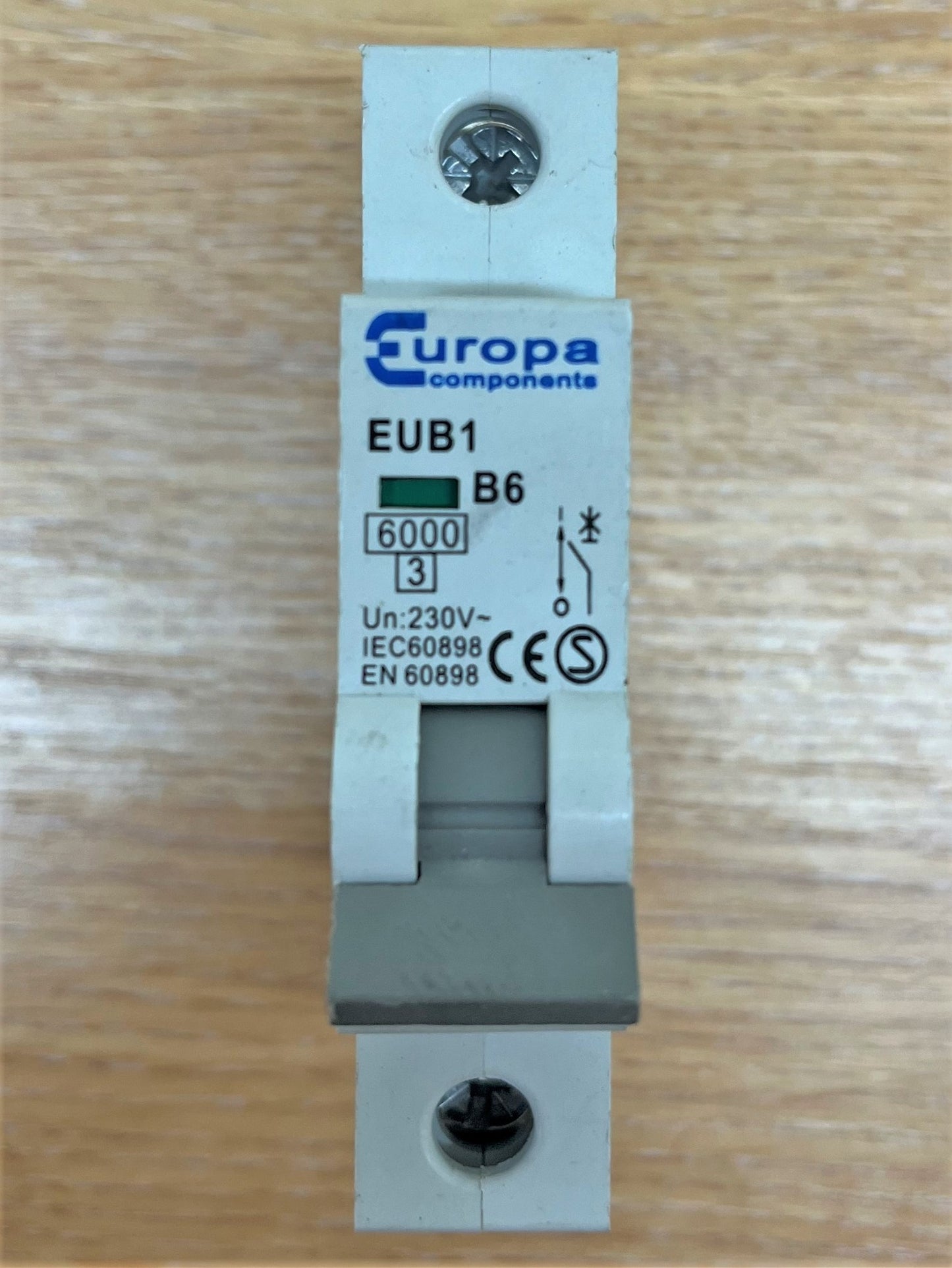 EUROPA EUB1 B6 6000KA/3KA 230V IEC/EN60898 SINGLE POLE