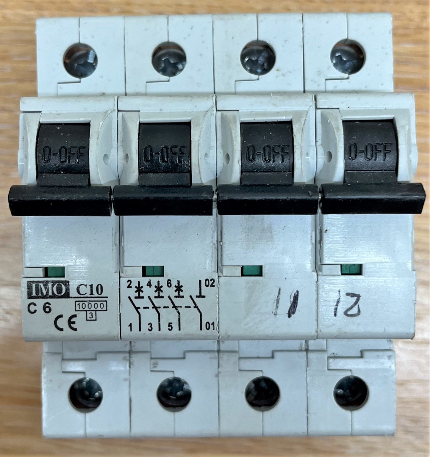 IMO C10C4006 10KA/3 C10 TRIPLE POLE