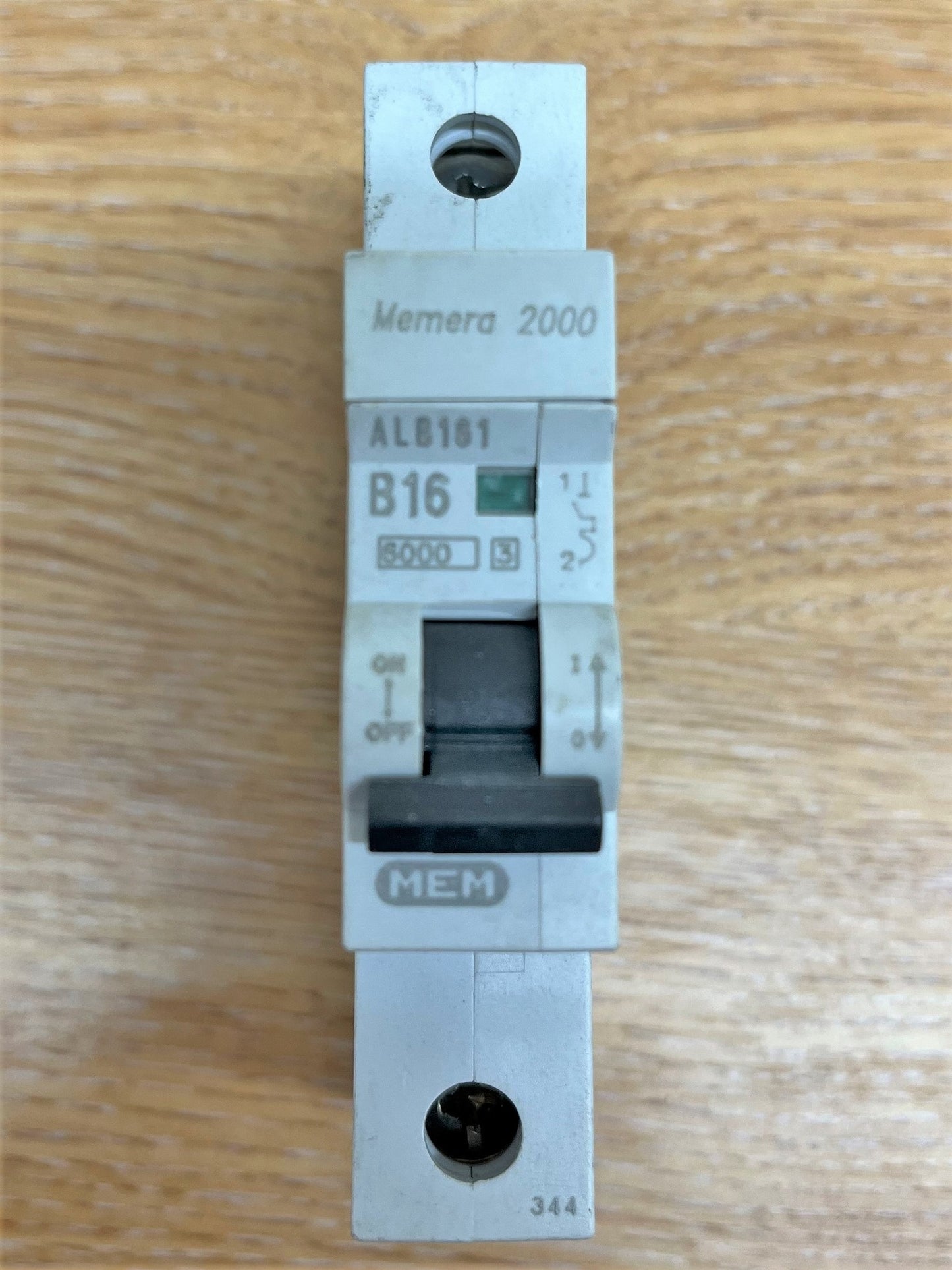 MEMERA 2000 ALB161 B16 SINGLE POLE