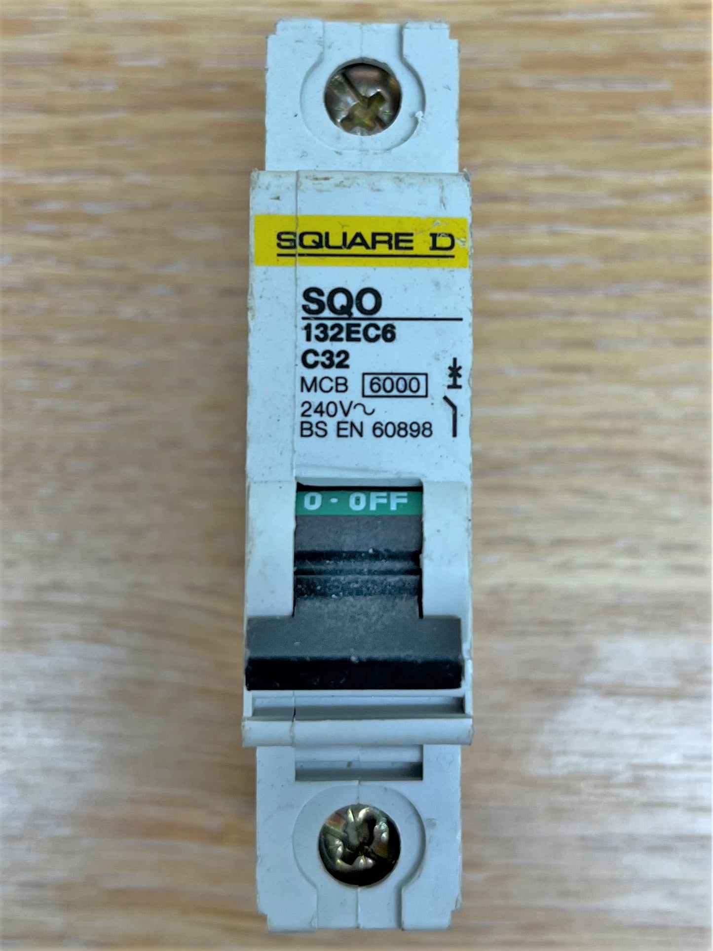 SQUARE D SQO 132EC6 C32 MCB 6KA 240V BS EN 60898 SINGLE POLE