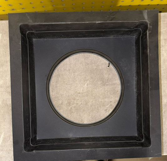 BLACK CEILING MOUNT