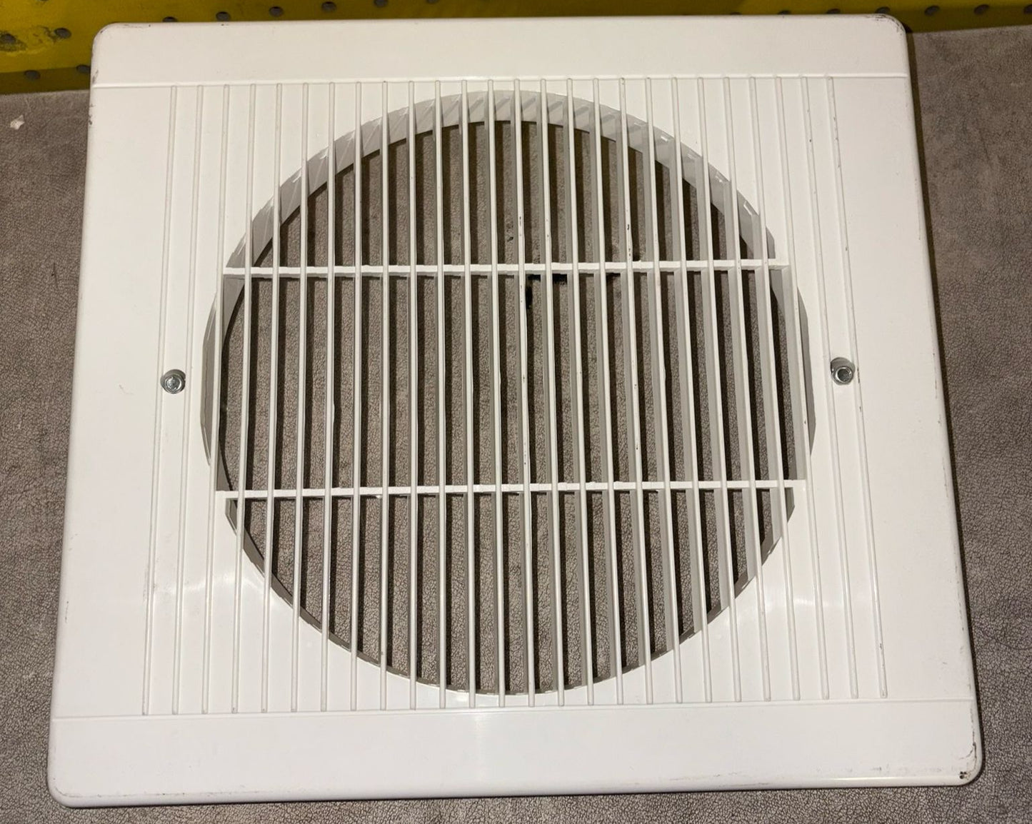 VENTILATION GRILL PLASTIC 315MM