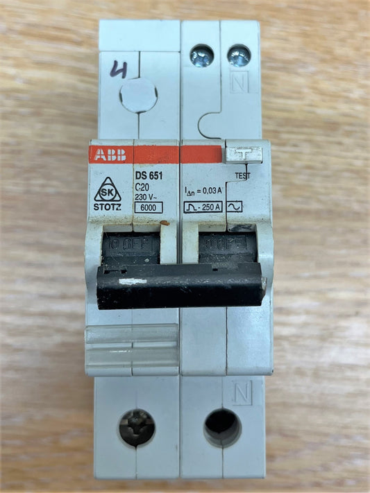ABB DS651 230V 0.03A 6KA C20 MCB/RCD DOUBLE POLE