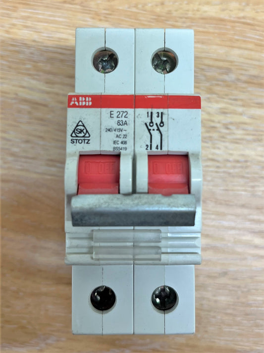 ABB E272 63A 240/415V AC22 IEC408 BS5419 MAIN SWITCH DOUBLE POLE