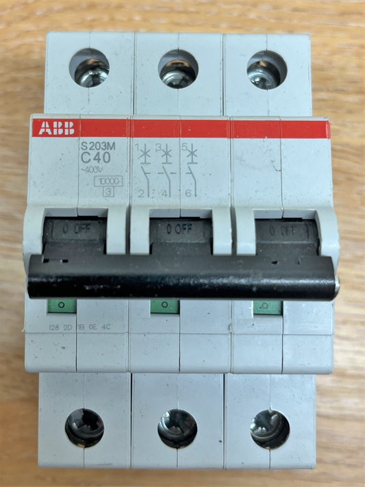 ABB S203M 400V 10KA/3 C40 MCB TRIPLE POLE