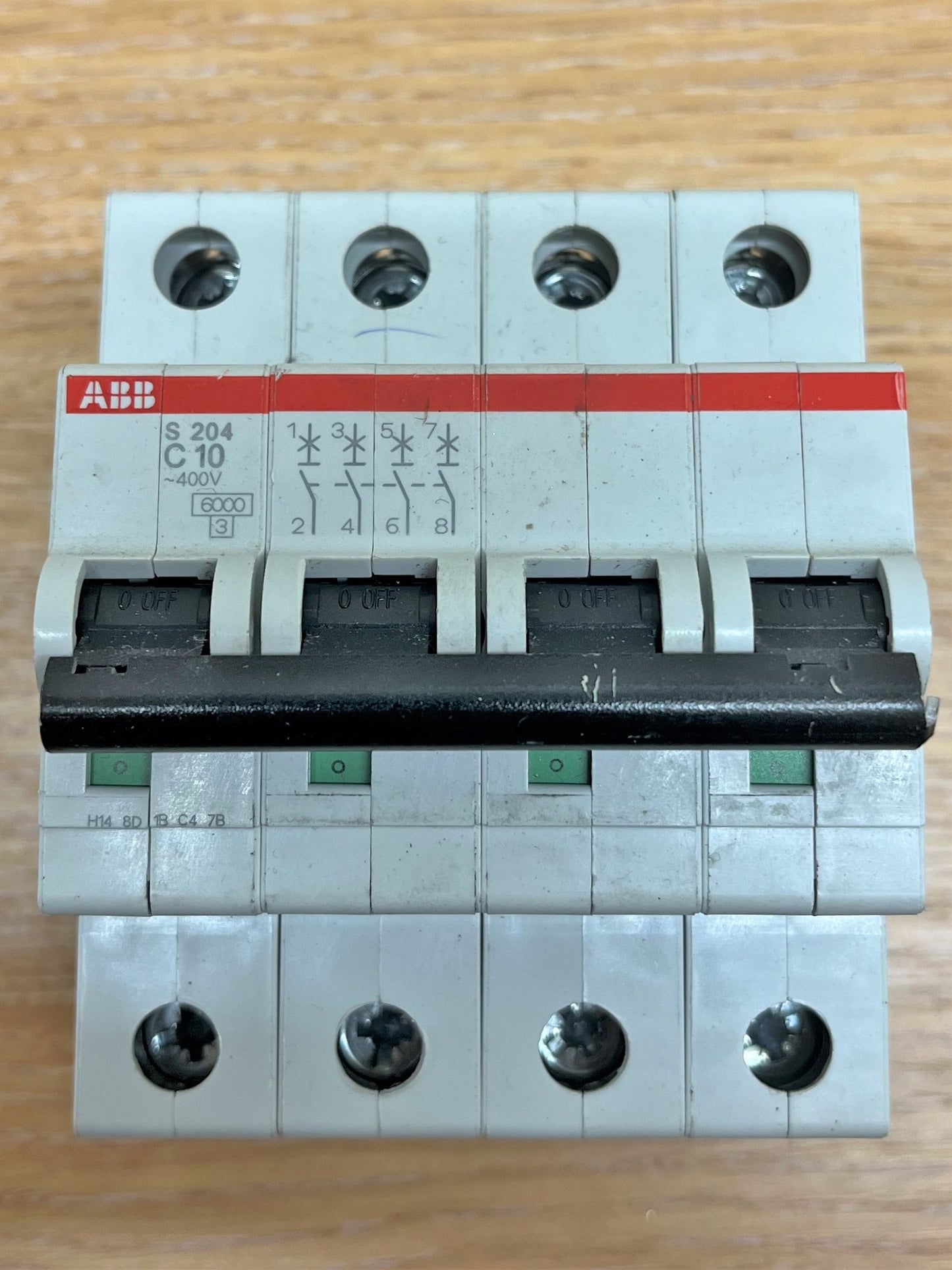 ABB S204 400V 6KA/3 C10 MCB FOUR POLE