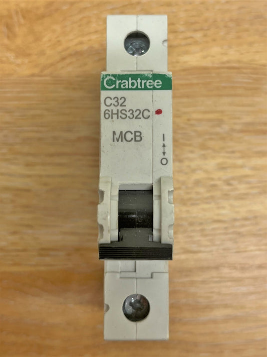 CRABTREE C32 6HS32C MCB BS/EN/IEC60898 IEC/EN60947-2 230/400V 10KA SINGLE POLE