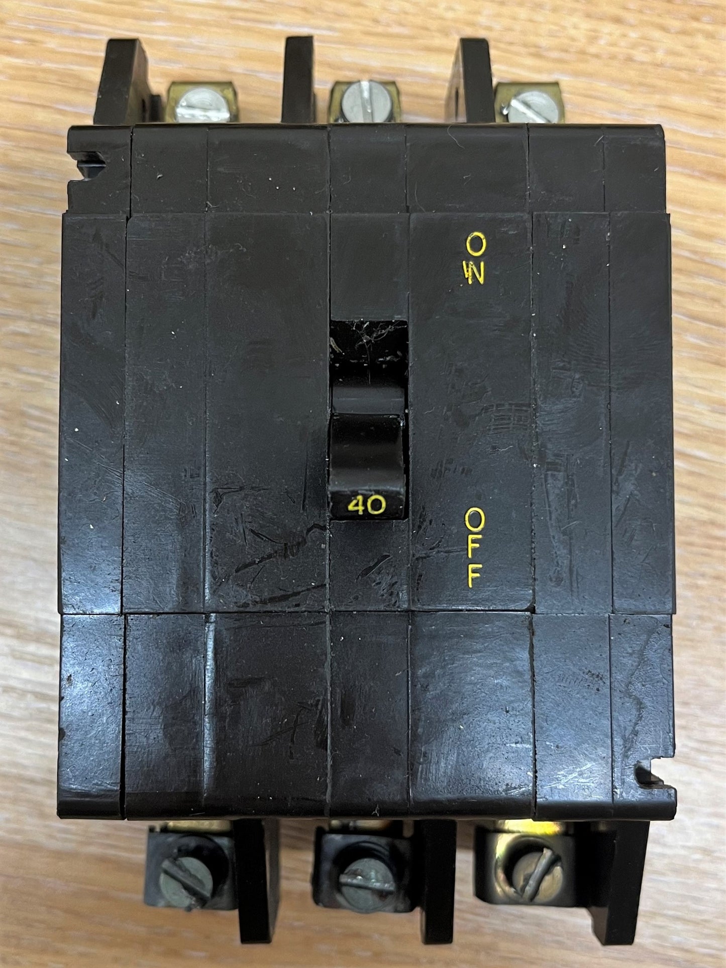 CRABTREE TYPE C50 MCB M4-5 TYPE C 240/415V 3PH BS3871 40A TRIPLE POLE