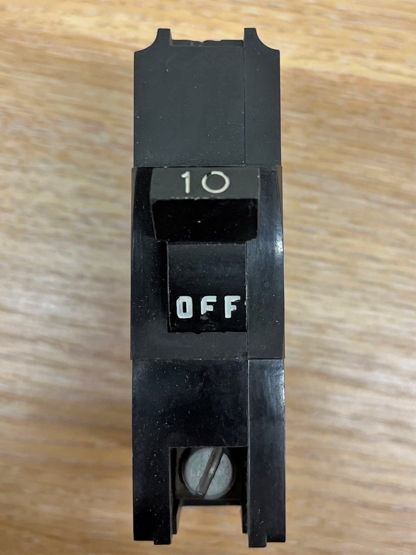 DS LOADMASTER STAB-LOK 250V.AC. 10A SINGLE POLE