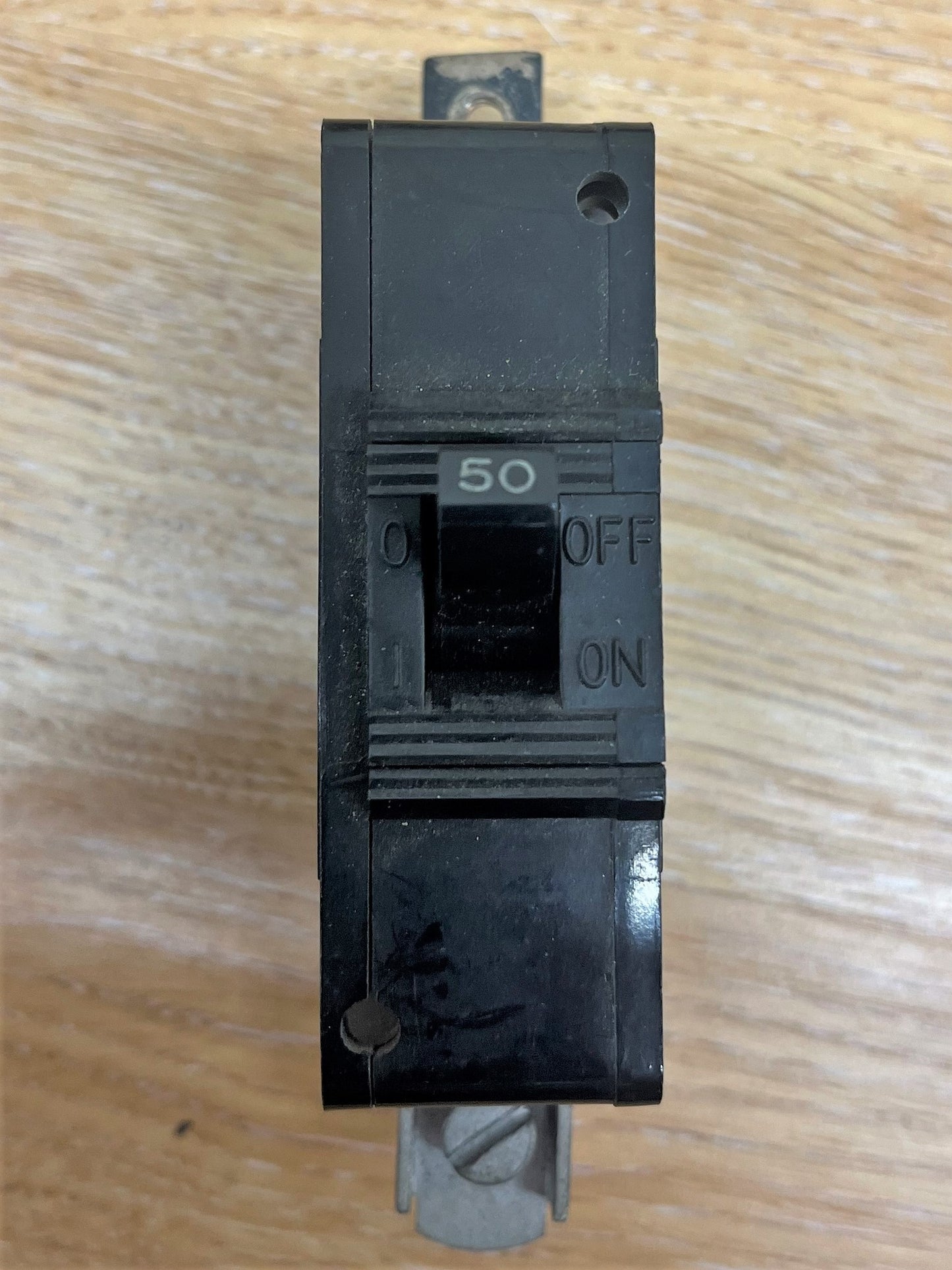 DS LOADMASTER 440V M3 BS3871 50A SINGLE POLE
