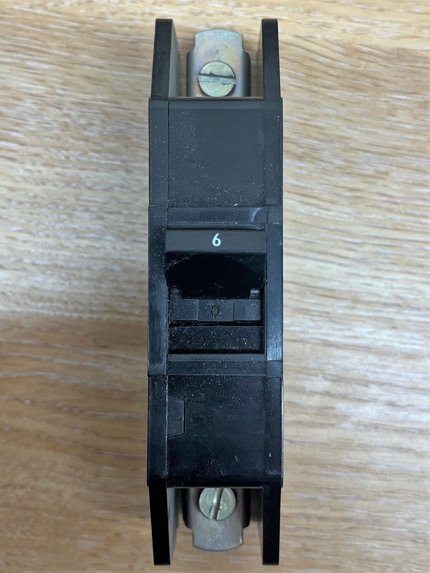 DS LOADMASTER SERIES 15 240V IPH415V3PH M4-5 BS3871 TYPE 3 6A SINGLE POLE