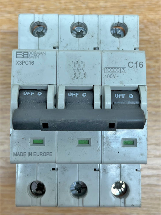 DORMAN SMITH  X3PC16 10000/3 400V C16 TRIPLE POLE