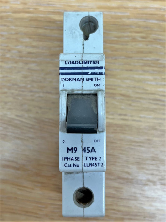 DORMAN SMITH  M9 45A 1PHASE TYPE 2 CAT NO LLR45T2 SINGLE POLE