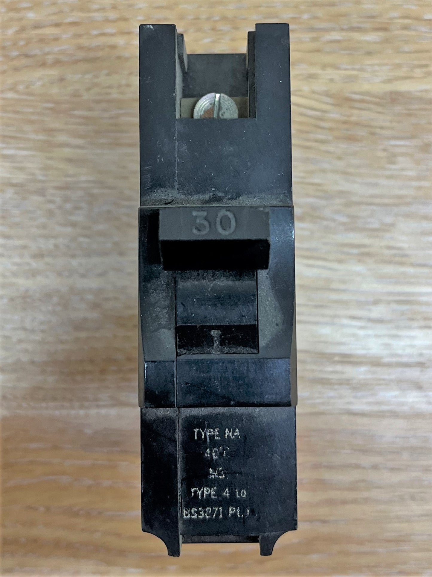 DS LOADMASTER 415V AC 3 PHASE TYPE NA 40C M3 TYPE 4 BS3871 PT.1 30A SINGLE POLE