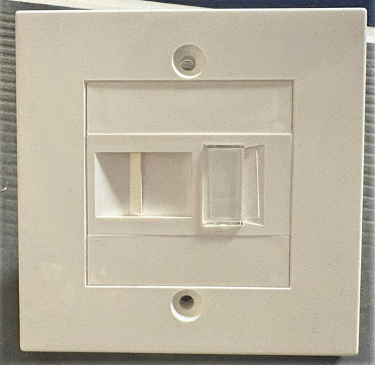 EXCEL SINGLE PORT CAT6A ETHERNET FACEPLATE