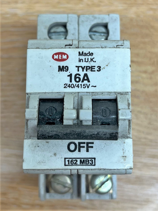 MEM M9 162MB3 240/415V 16A TYPE 3 DOUBLE POLE