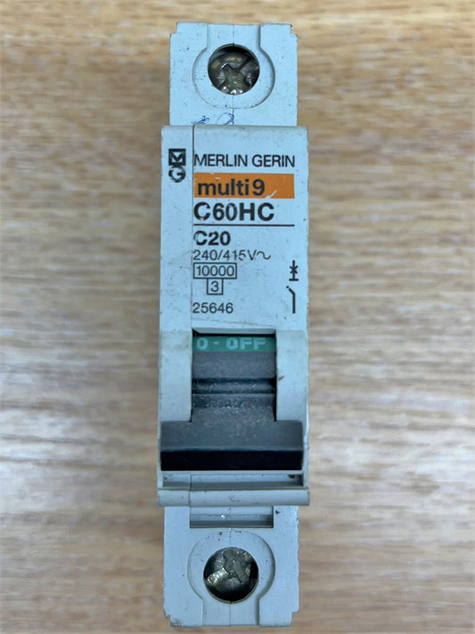 MERLIN GERIN MULTI 9 C60HC120 C20 SINGLE POLE