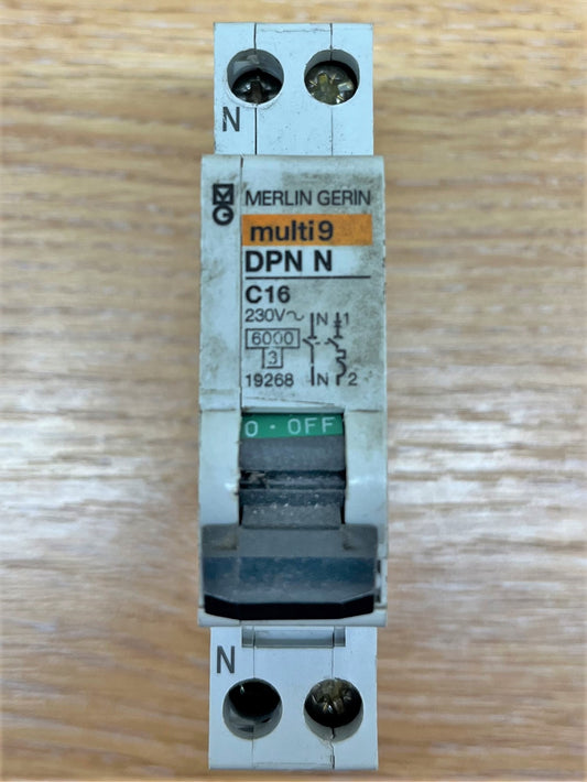 MELRIN GERIN MULTI 9 SINGLE MODULE DP MCB C16A 19268
