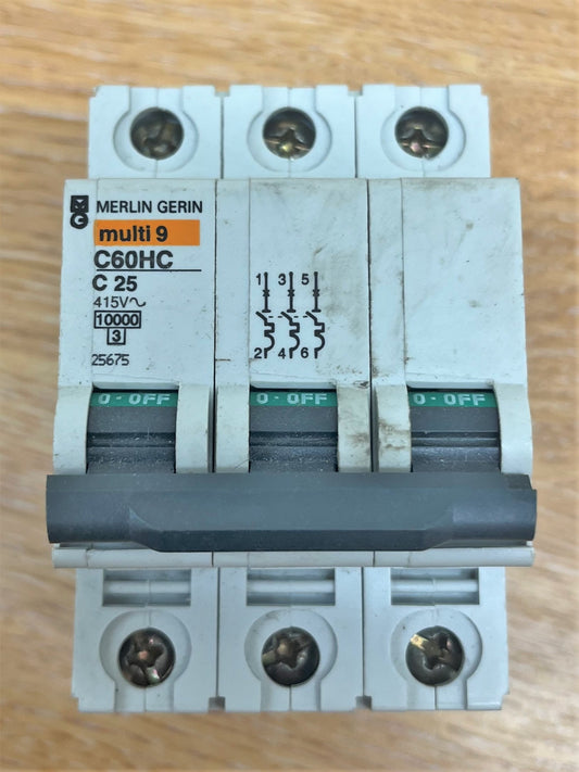 MERLIN GERIN MULTI 9 C60HC325 C25A TRIPLE POLE