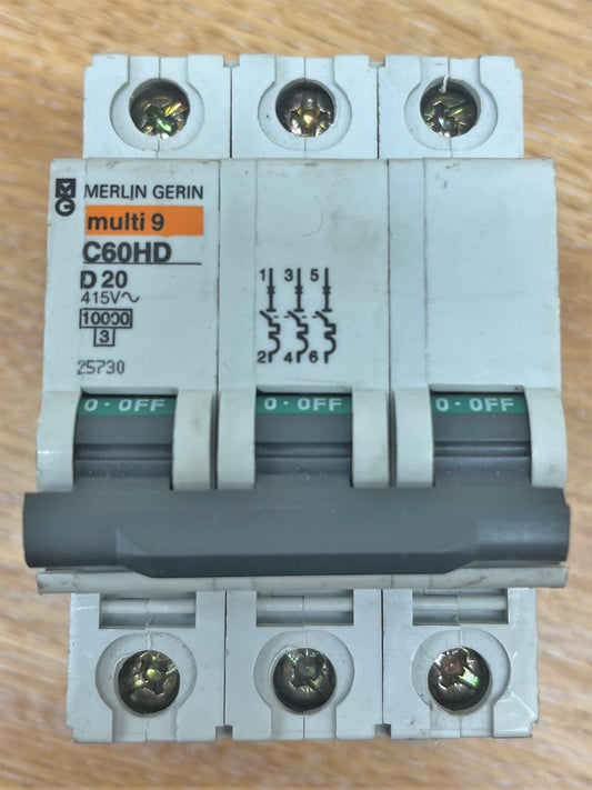 MERLIN GERIN MULTI 9 C60HD320 D20 TRIPLE POLE