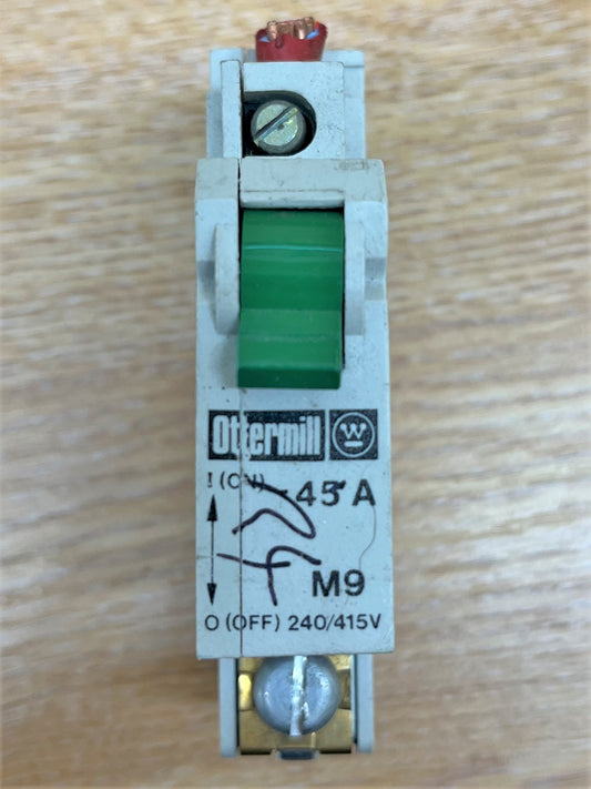 OTTERMILL 240/415V M9 45A SINGLE POLE