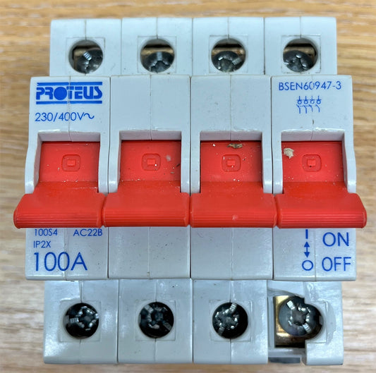PROTEUS 100S4 ACC22B IP2X 230/400V 100A BSEN60947-3 TRIPLE POLE