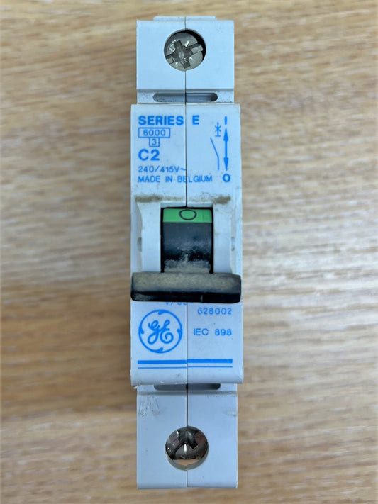 SERIES E V/099-004102 IEC60898 240/415V C2 SINGLE POLE