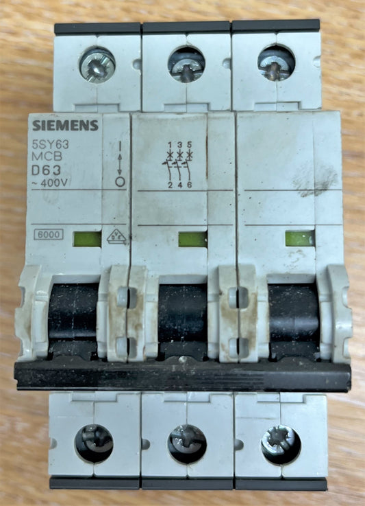 SIEMENS 5SY63 MCB D63 400V 6000 IEC/EN60947-2 60898 TRIPLE POLE