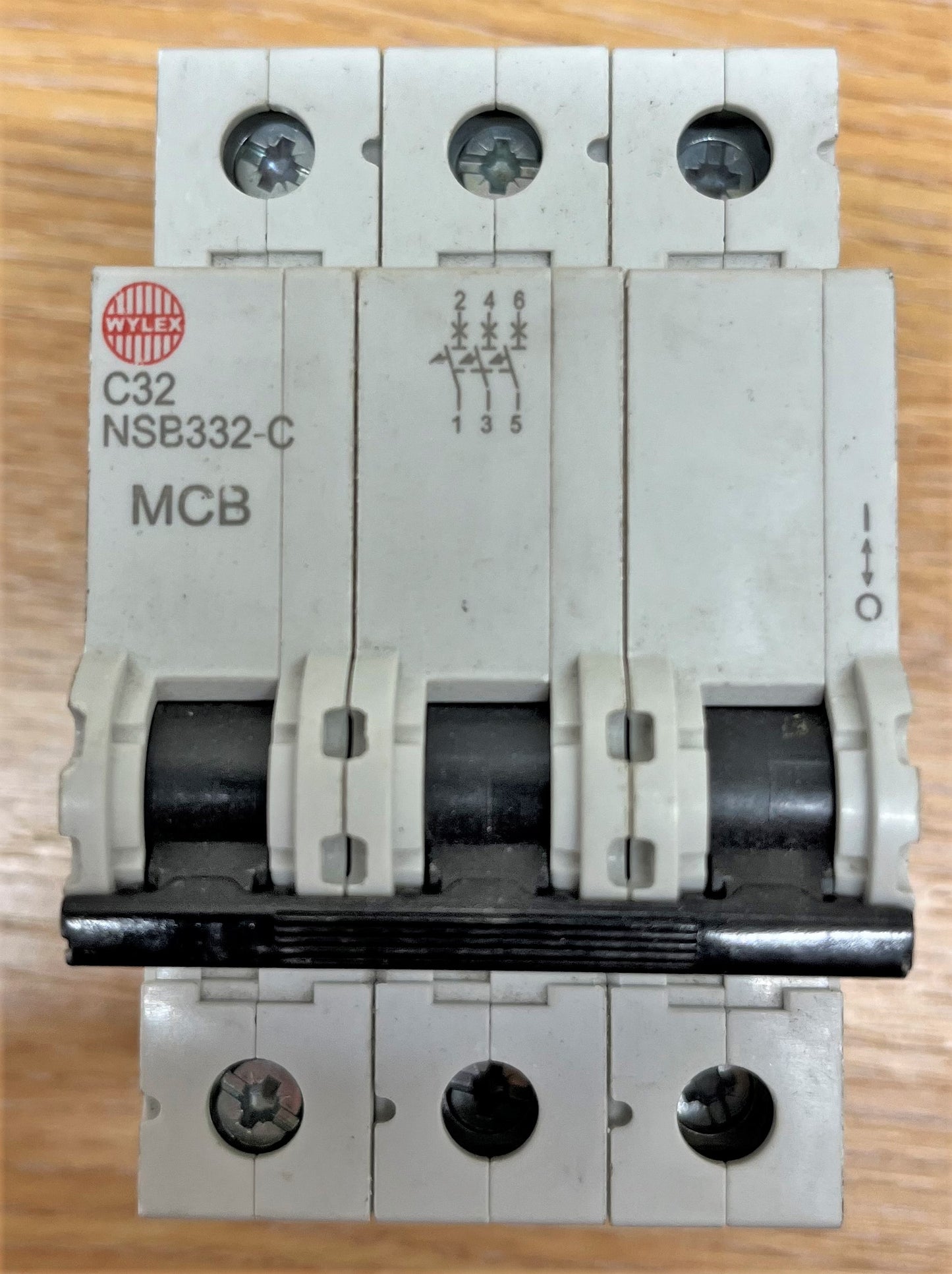 WLYLEX NSB332-C C32 MCB TRIPLE POLE